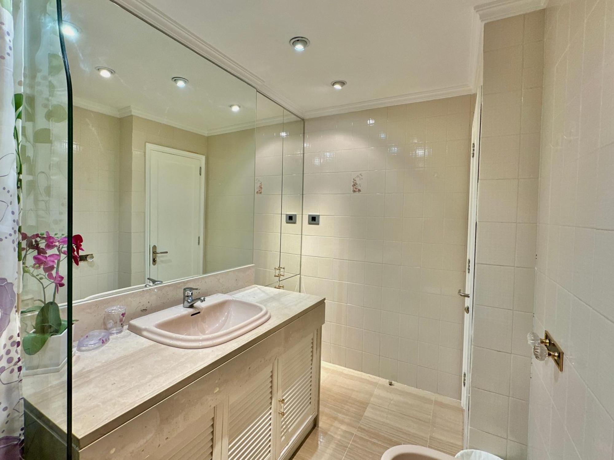 Hostiguest Coliving Leon Y Castillo Las Palmas de Gran Canaria Kültér fotó