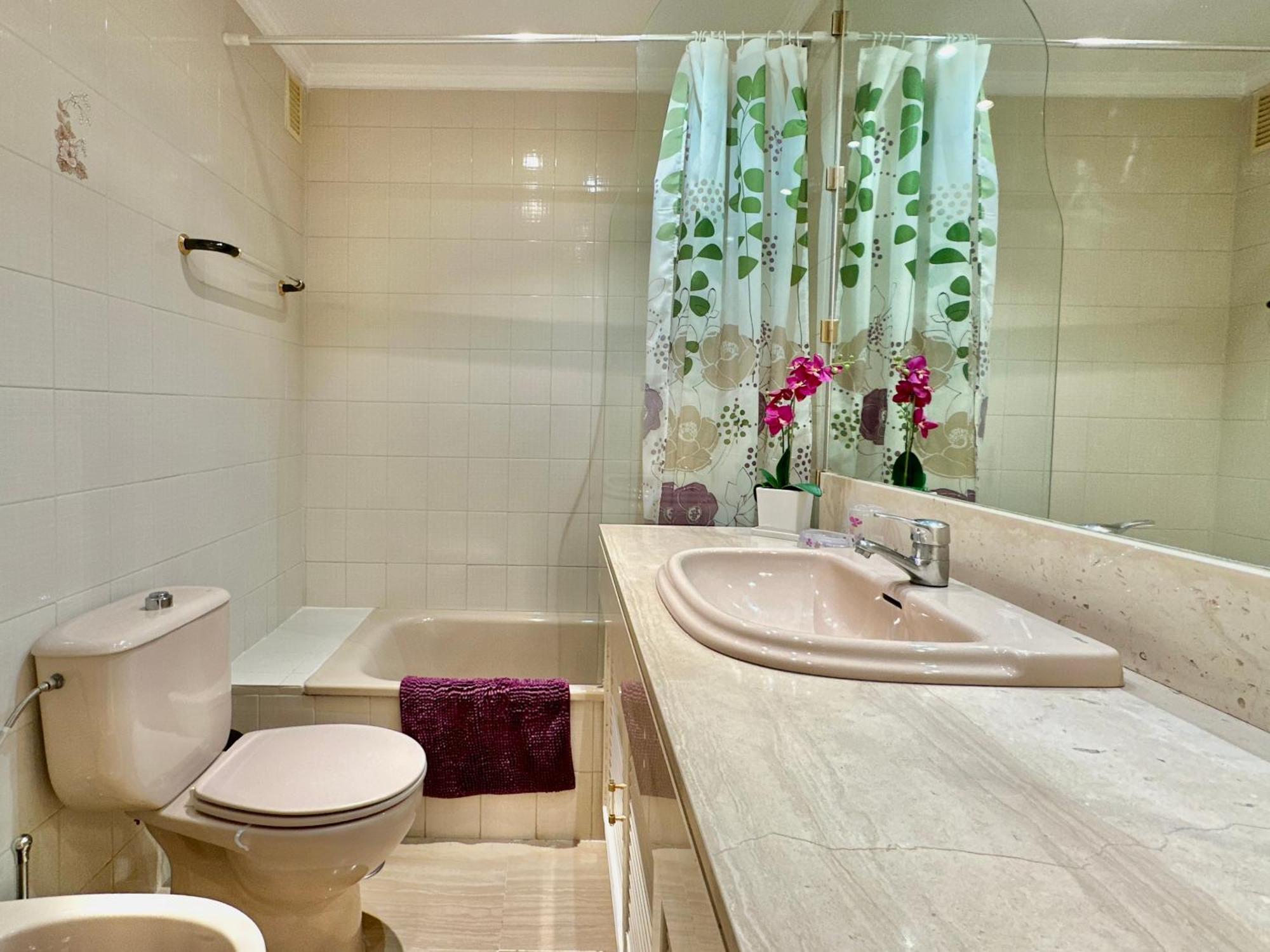 Hostiguest Coliving Leon Y Castillo Las Palmas de Gran Canaria Kültér fotó